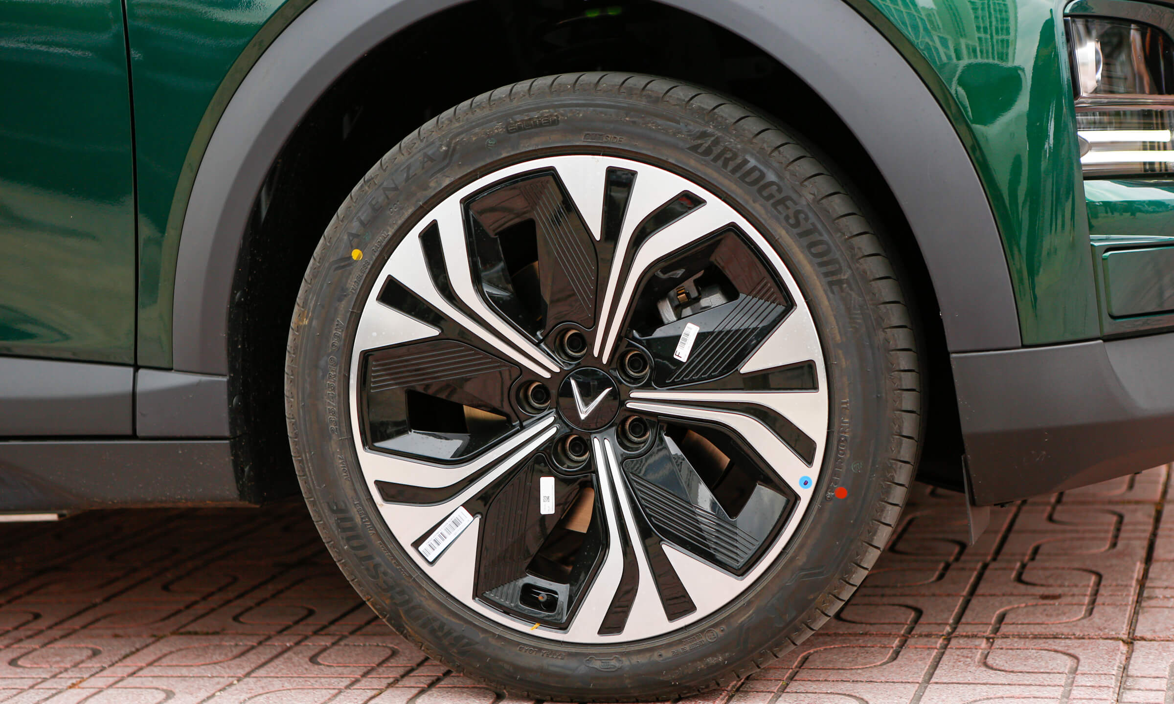 Vinfast VF6